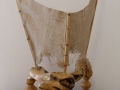 Veliero, lampada in legno di ulivo di Vito Gurrado