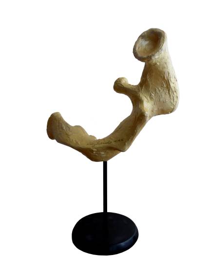 Tritapalle, scultura polimaterica di Vito Gurrado